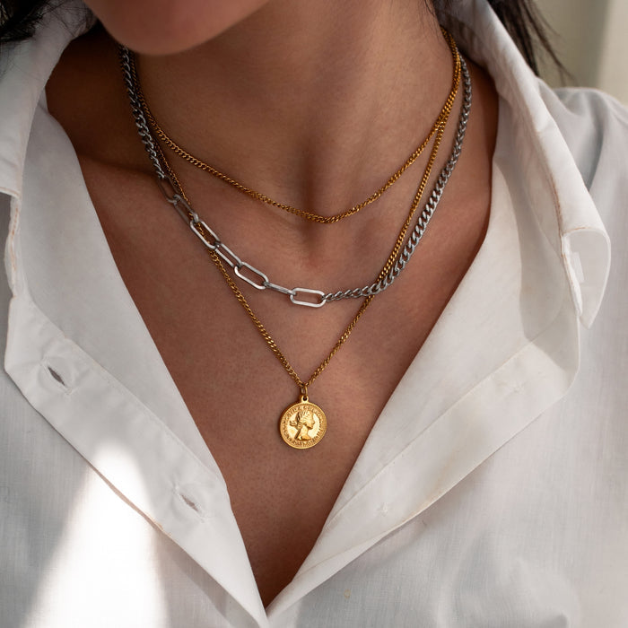 3 Little Birds Necklace Intermix