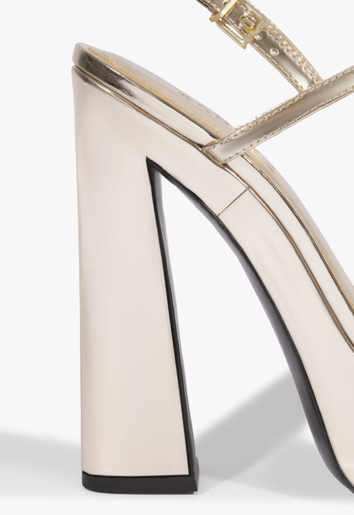 Arlene Platform Sandal - Schutz Shoes