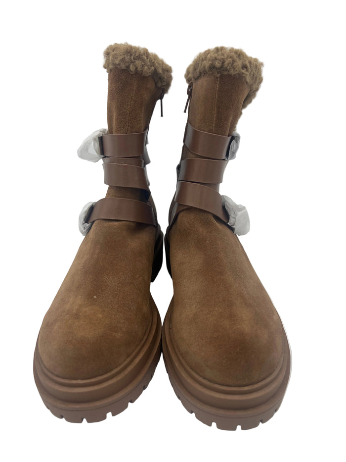 Boots Ankle Flats By Laurie Felt  Size: 6.5
