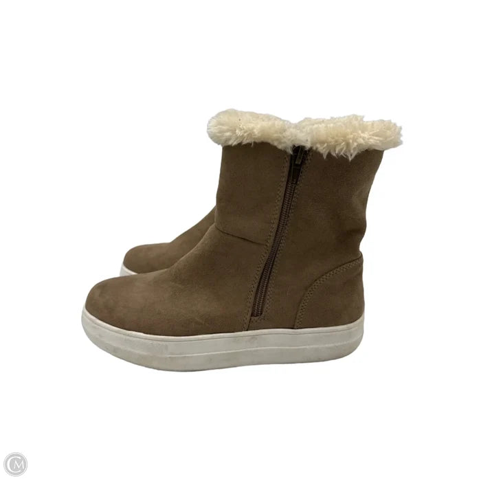 Boots Ankle Flats By Mia In Beige, Size: 7