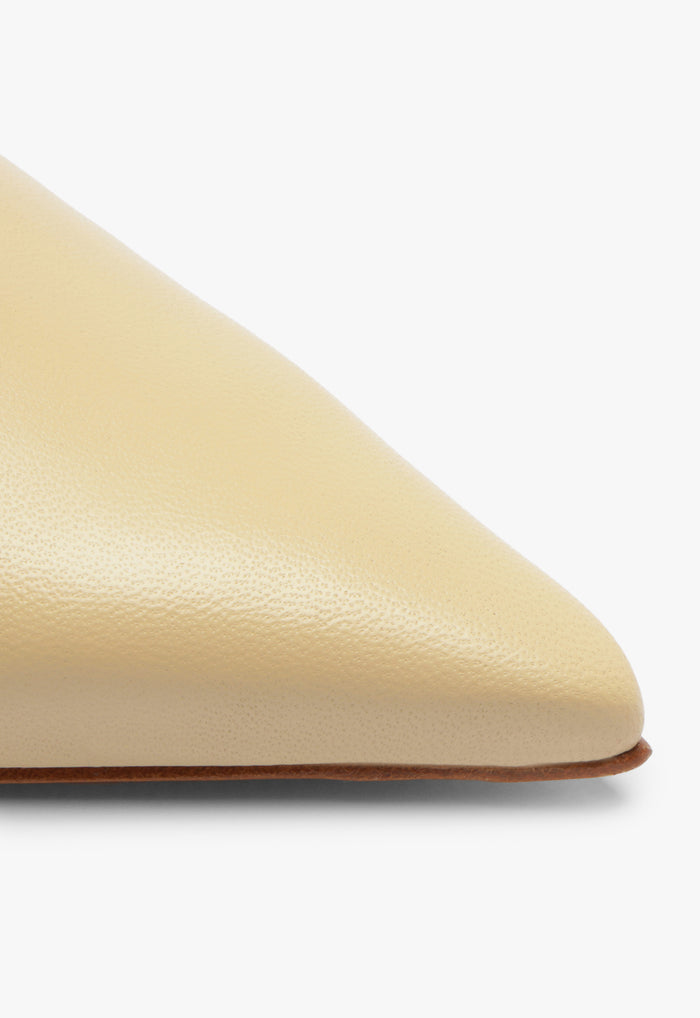 Boris Kitten Leather Pump - Schutz Shoes