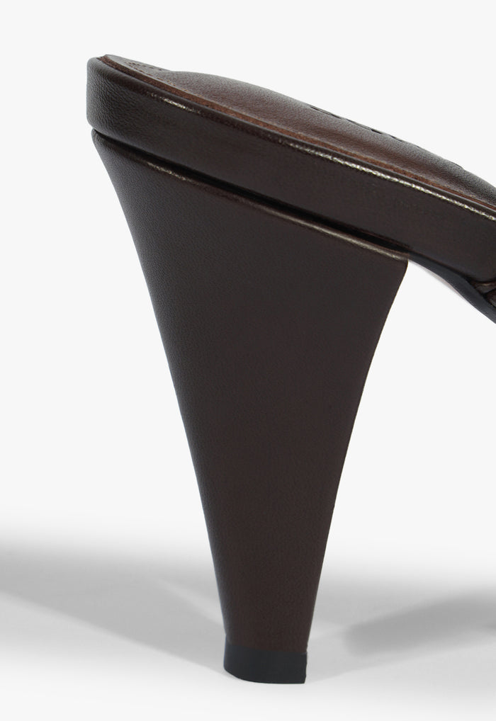 Cipri Sandal - Schutz Shoes