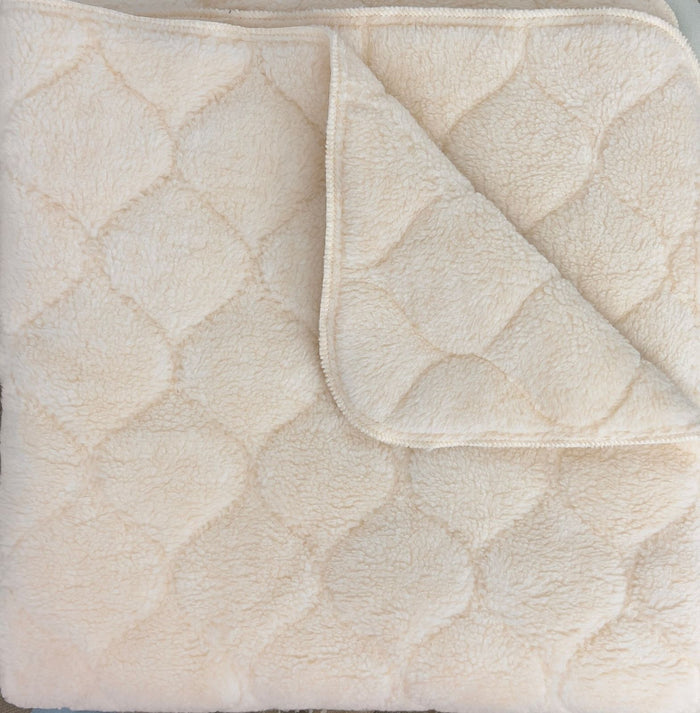 Cream Fms Dog Beds blanket for whelping and bedding, soft and cozy for puppies and dogs.