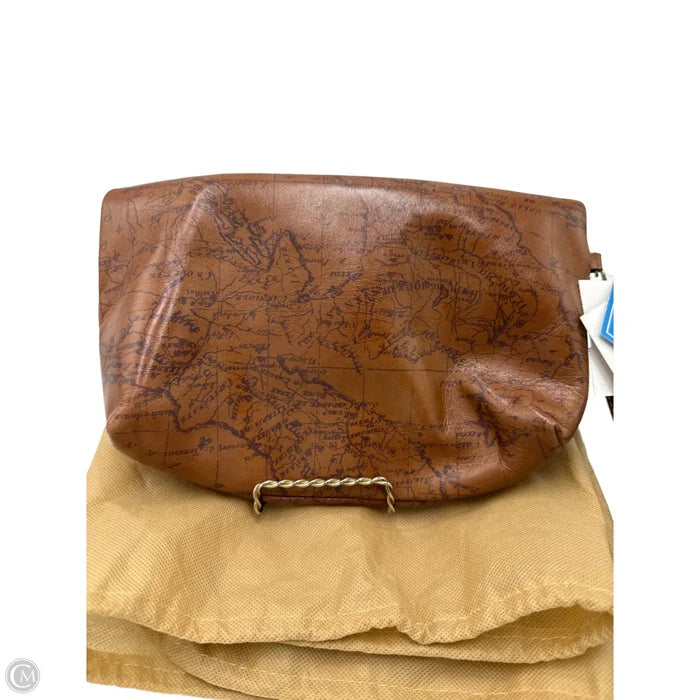 Clutch / Wristlet Designer By Patricia Nash