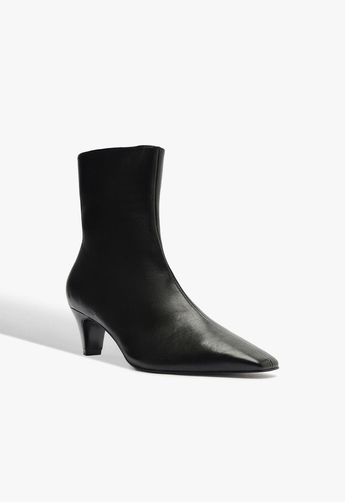 Dellia Bootie - Schutz Shoes