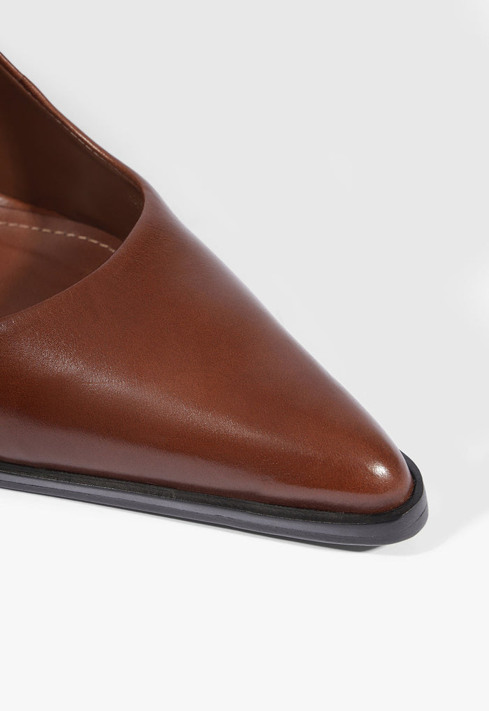 Eleanor Welt Leather Pump - Schutz Shoes