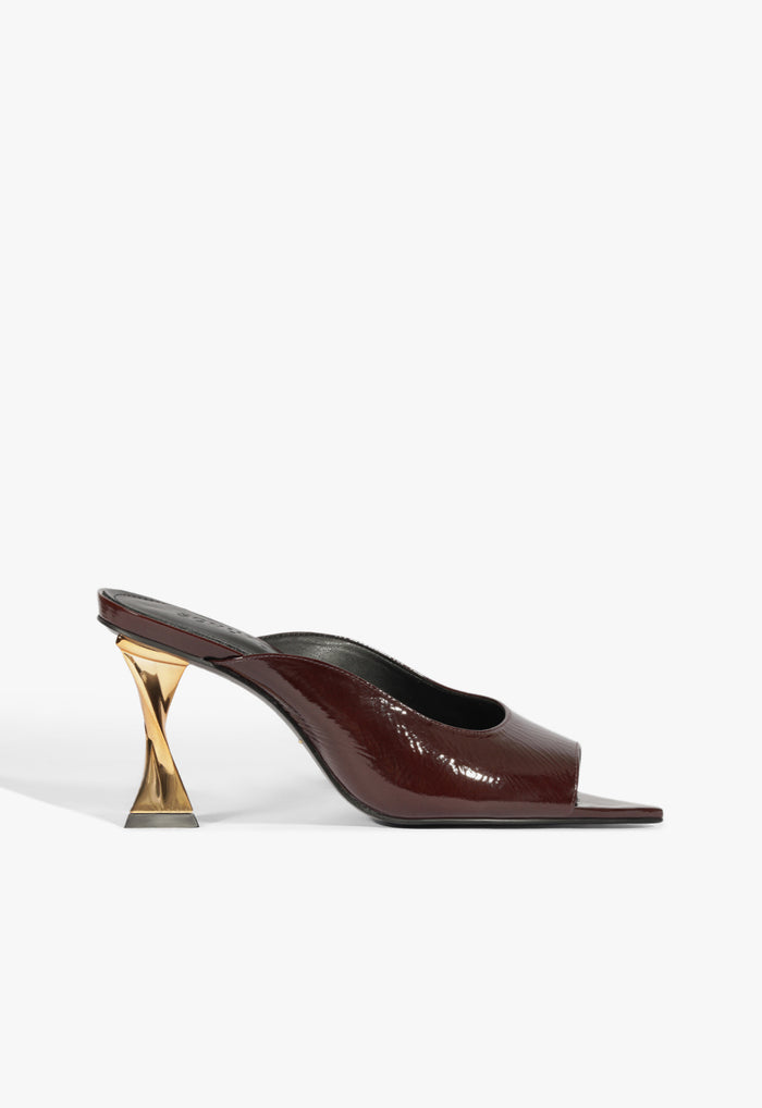 Elisha Mule Sandal 5 Maplewood Patent - Schutz Shoes