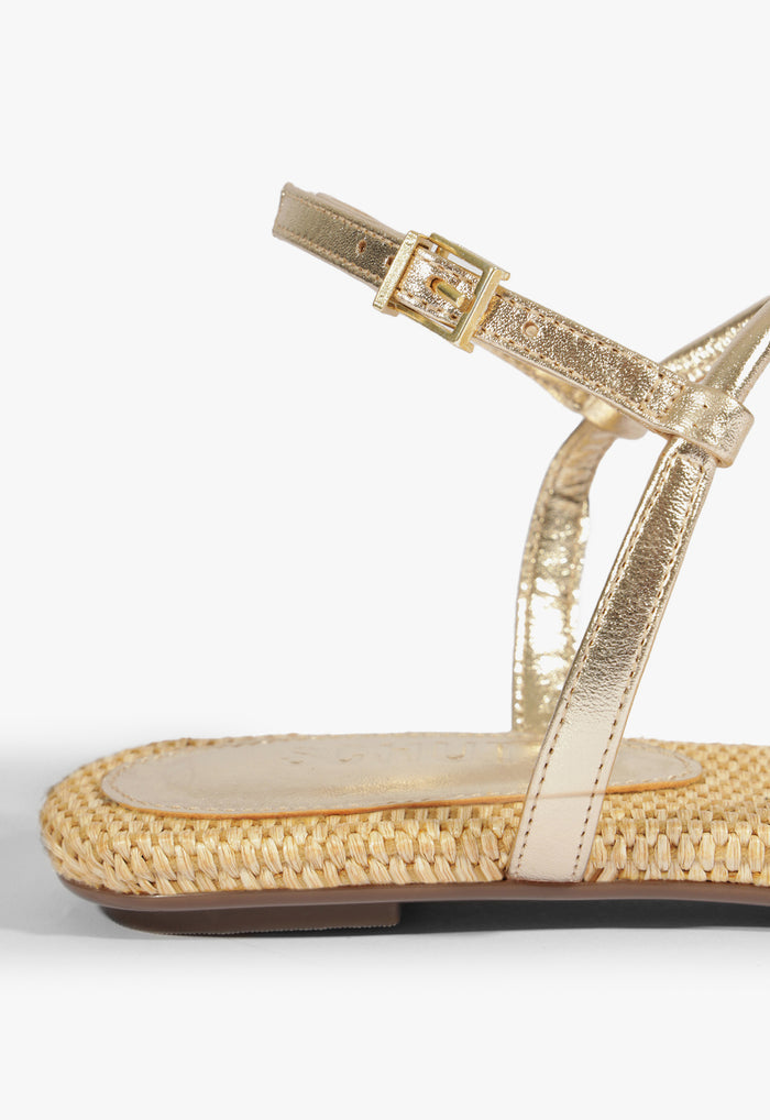 Elsha Flat Sandal - Schutz Shoes