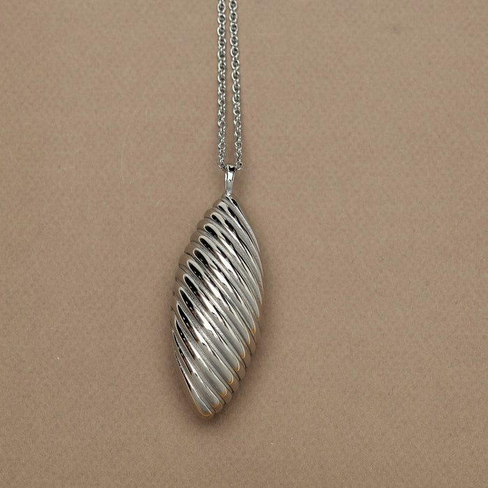 FAWN NECKLACE