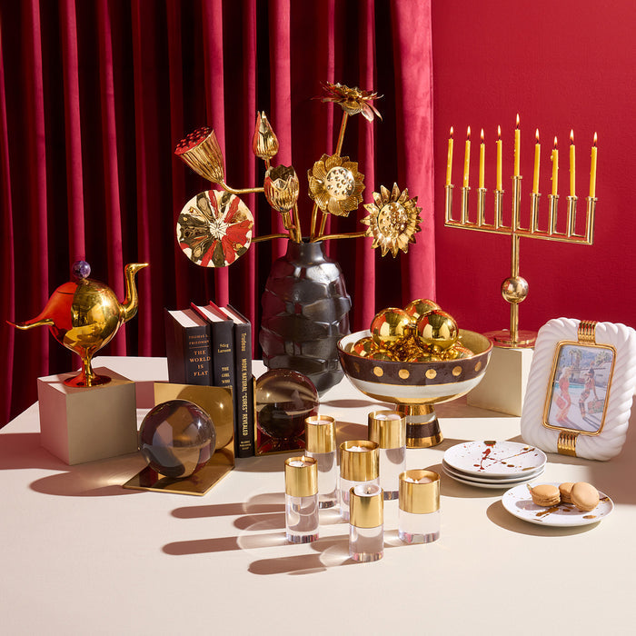 Geneva Frame - holiday gifts shot
