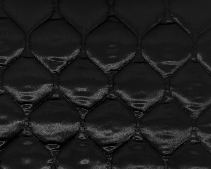 18x30 / Black Satin