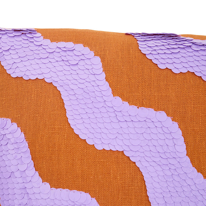 Ibiza Pillow waves detail