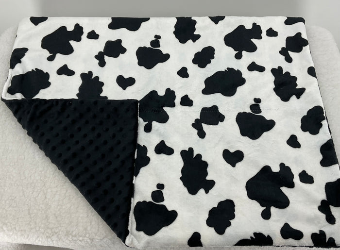 13X18 / Black & White Cow