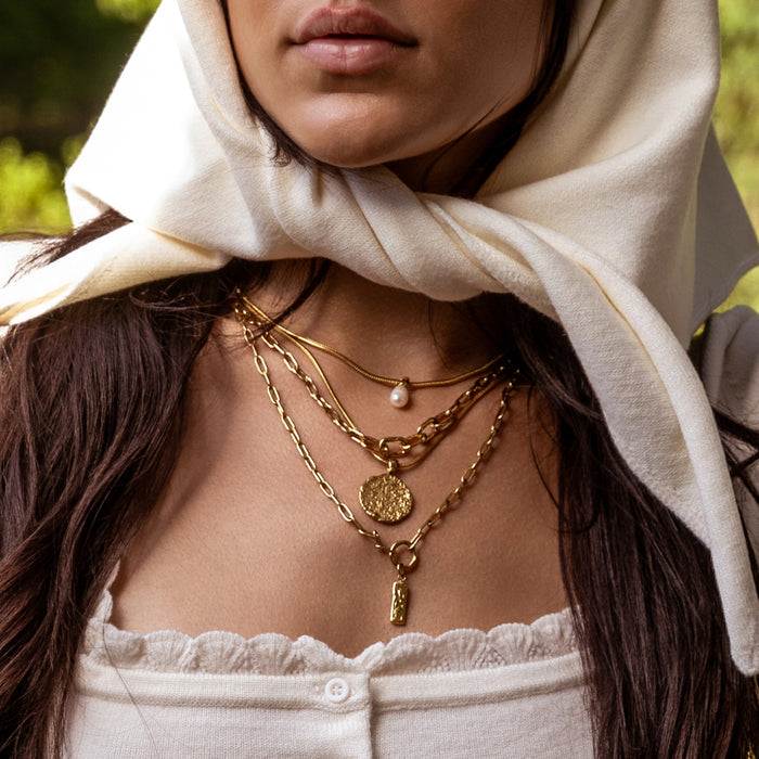 June Necklace