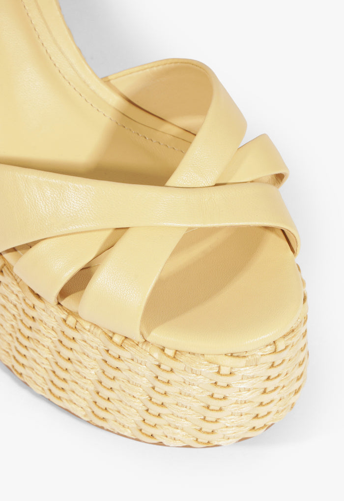Keefa Sandal - Schutz Shoes