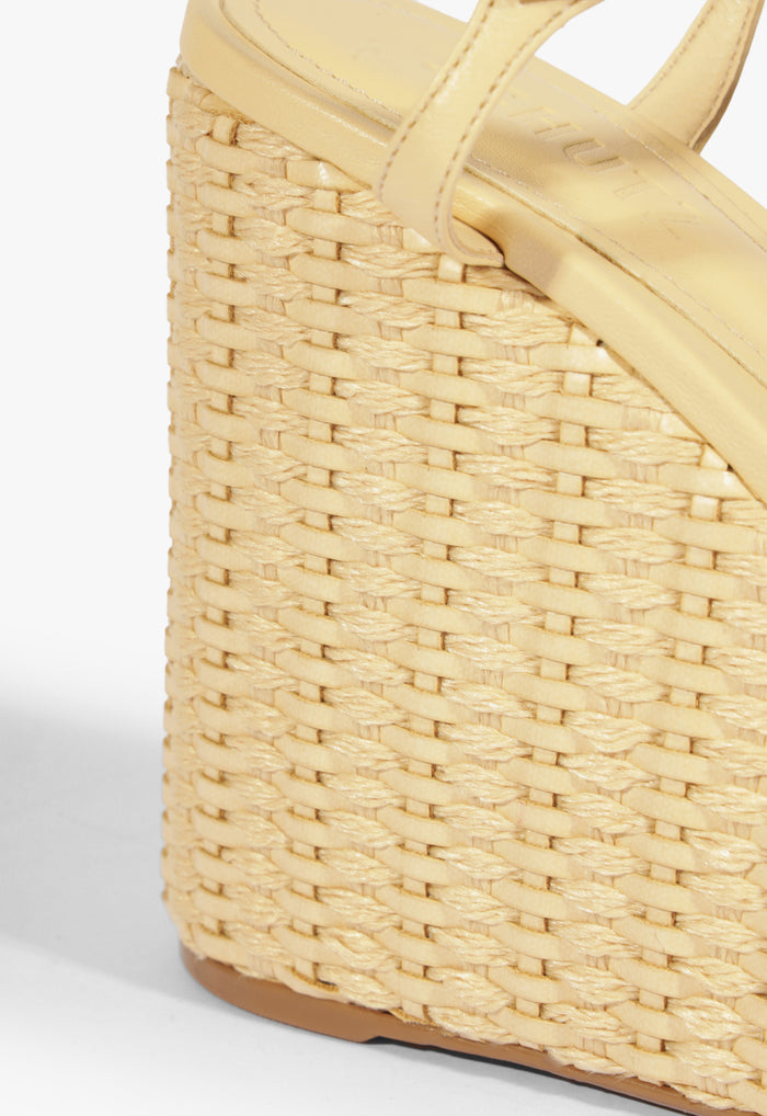 Keefa Sandal - Schutz Shoes