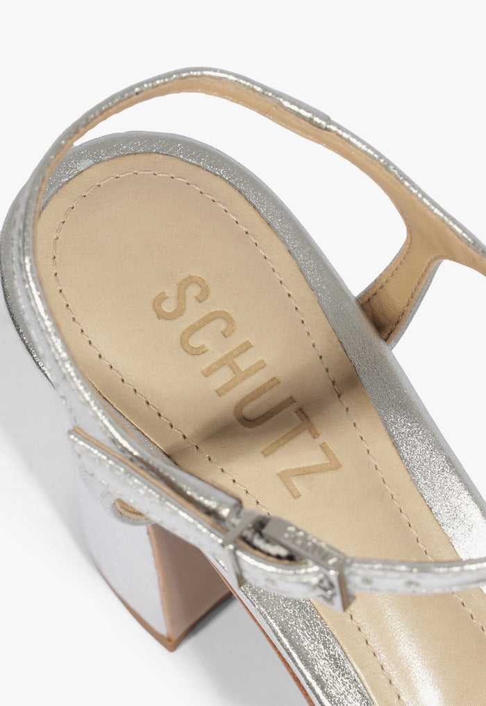Keefa Sandal - Schutz Shoes