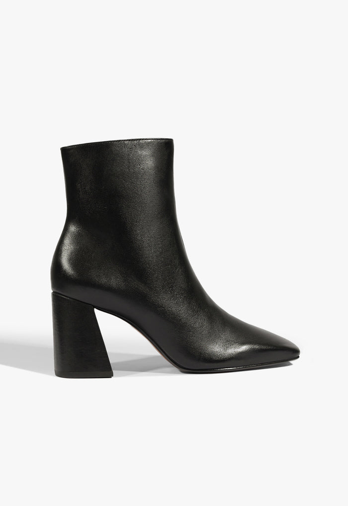 Leia Leather Bootie 5 Black Leather - Schutz Shoes
