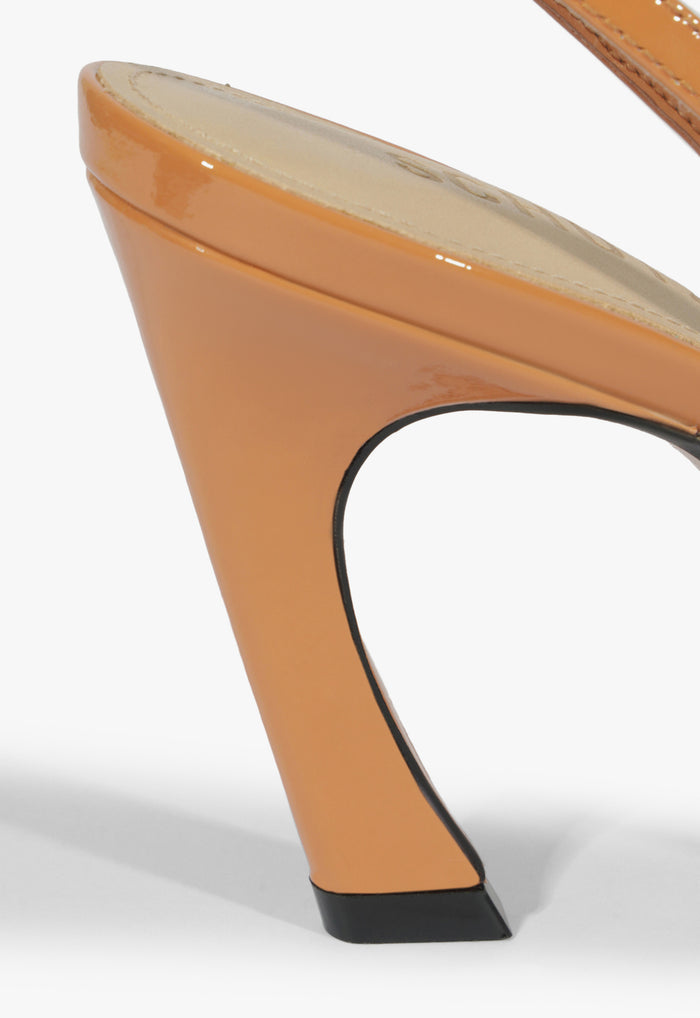 Lexi Mid Patent Pump - Schutz Shoes