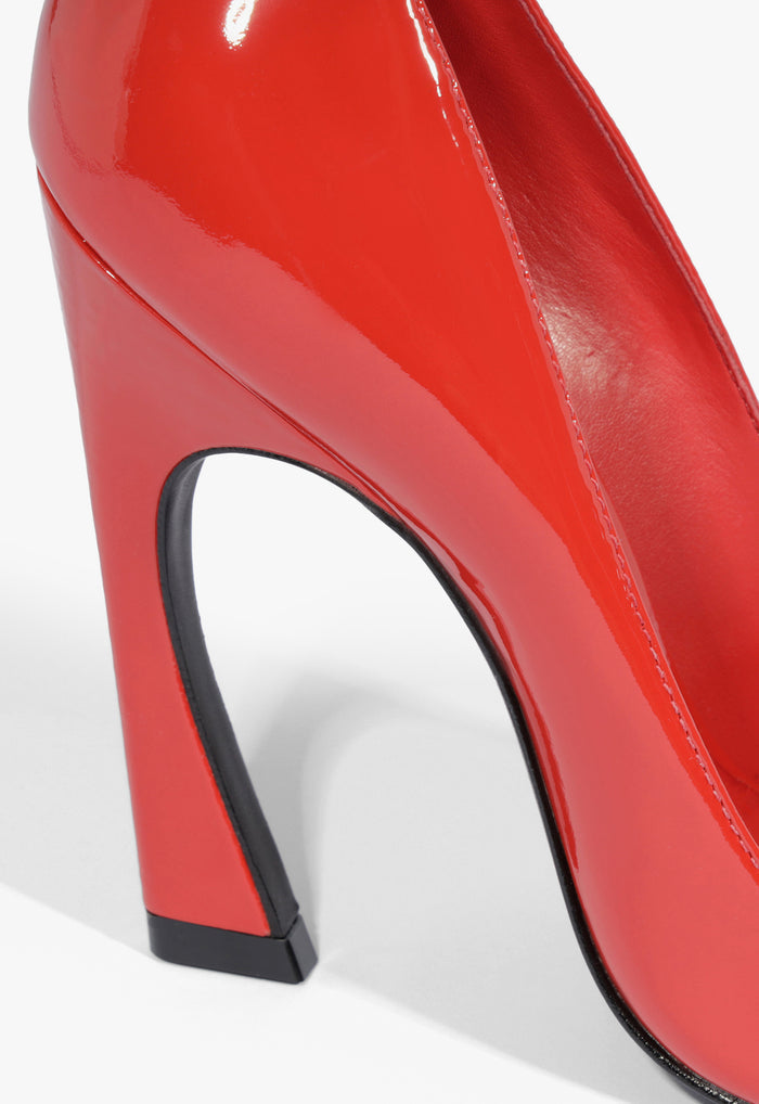 Lexi Pump - Schutz Shoes