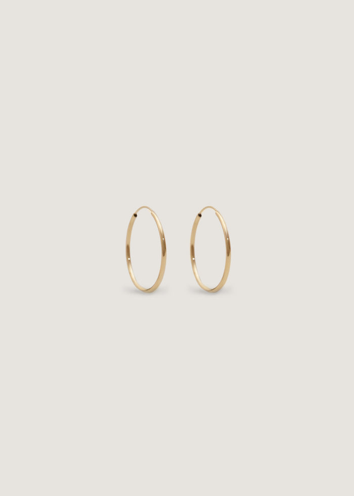 Kinn 14k Gold Lightweight Small Hoop Earrings