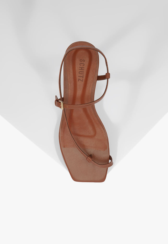 Lisa Leather Flat Sandal - Schutz Shoes