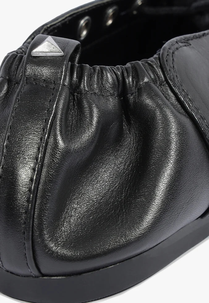 Lola Leather Flat - Schutz Shoes