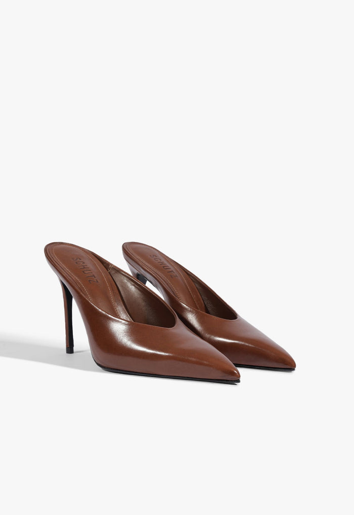 Loren Leather Pump - Schutz Shoes