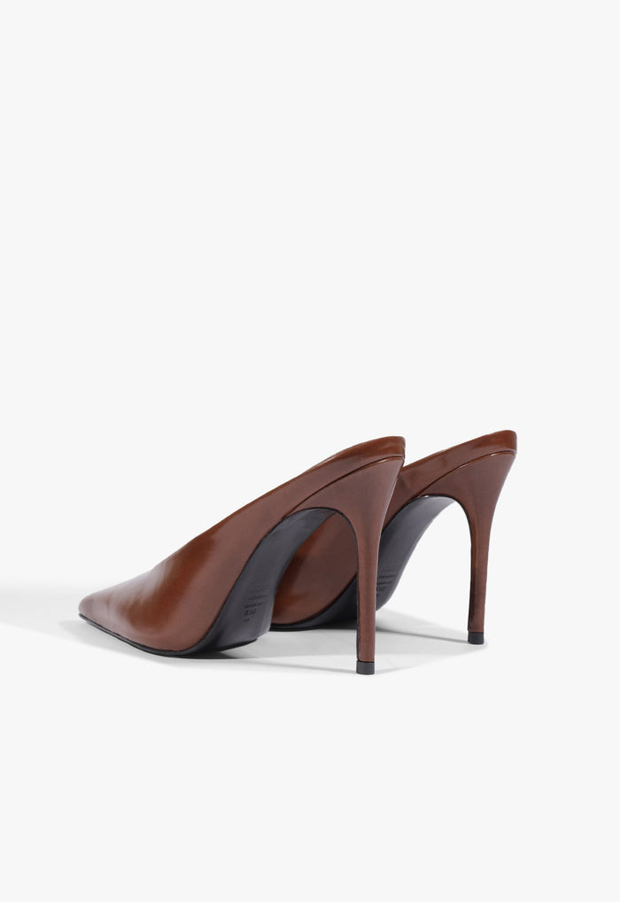 Loren Leather Pump - Schutz Shoes