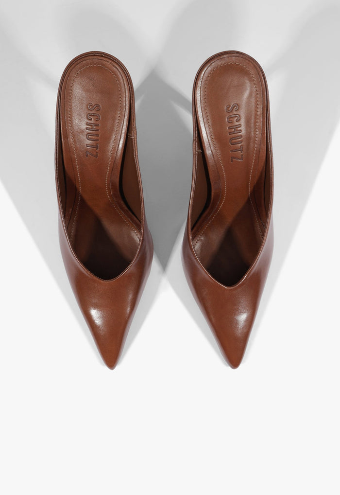 Loren Leather Pump - Schutz Shoes