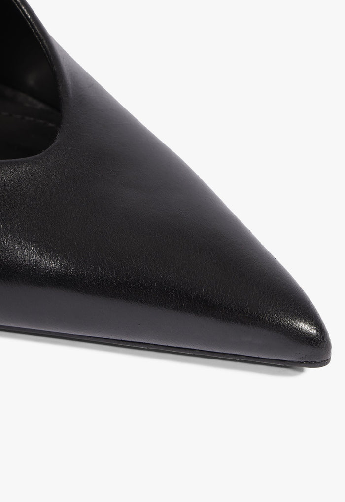 Loren Leather Pump - Schutz Shoes
