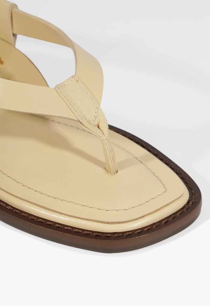 Lorraine Leather Flat Sandal - Schutz Shoes