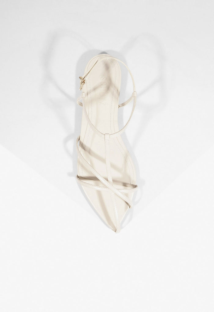 Lowen Leather Flat Sandal - Schutz Shoes