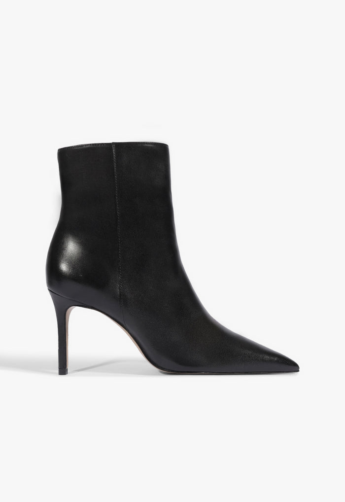 Mikki Bootie 5 Black Leather - Schutz Shoes