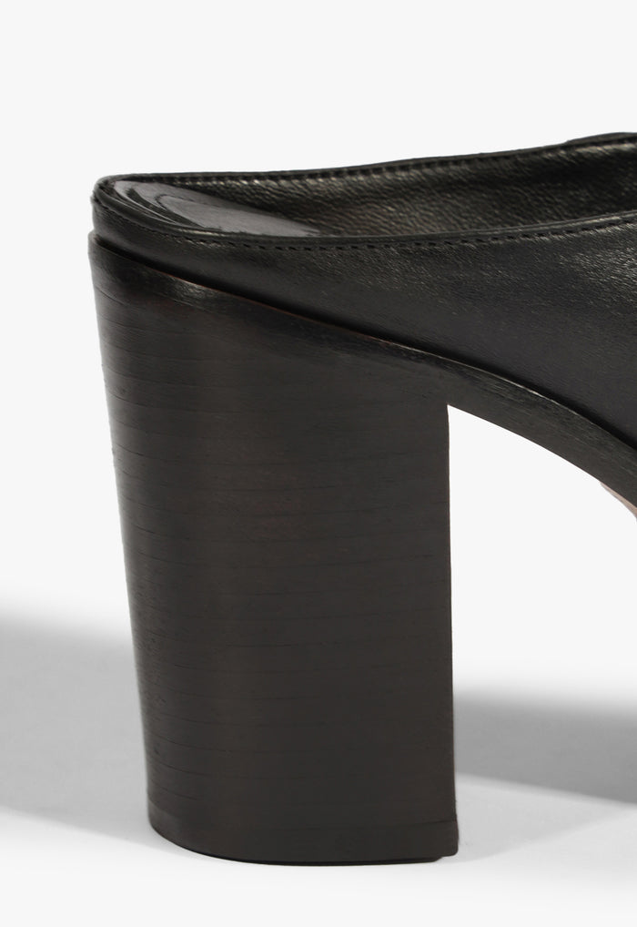 Mikki Mule Leather Pump - Schutz Shoes