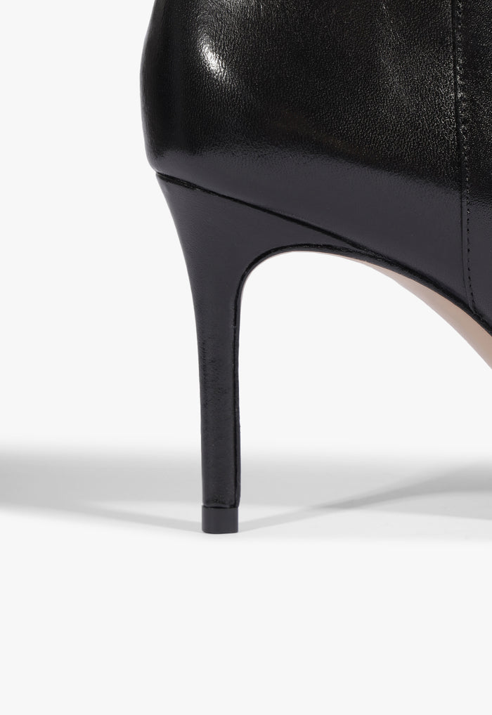 Mikki Up Boot - Schutz Shoes