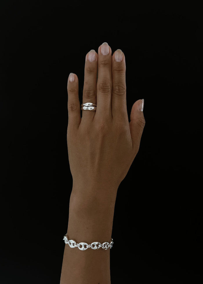 alt="Puffed Mariner Chain Bracelet"