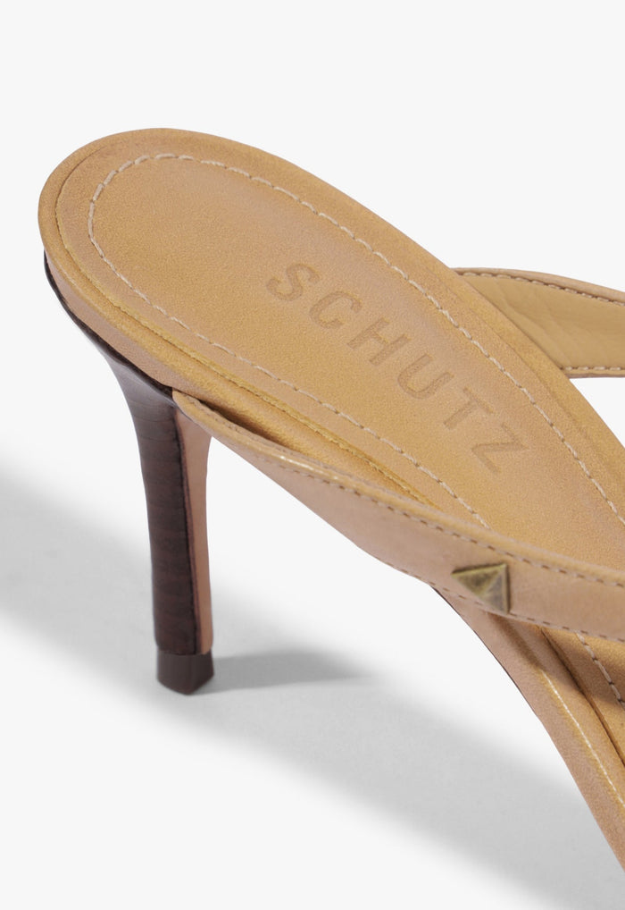Riley Leather Sandal - Schutz Shoes