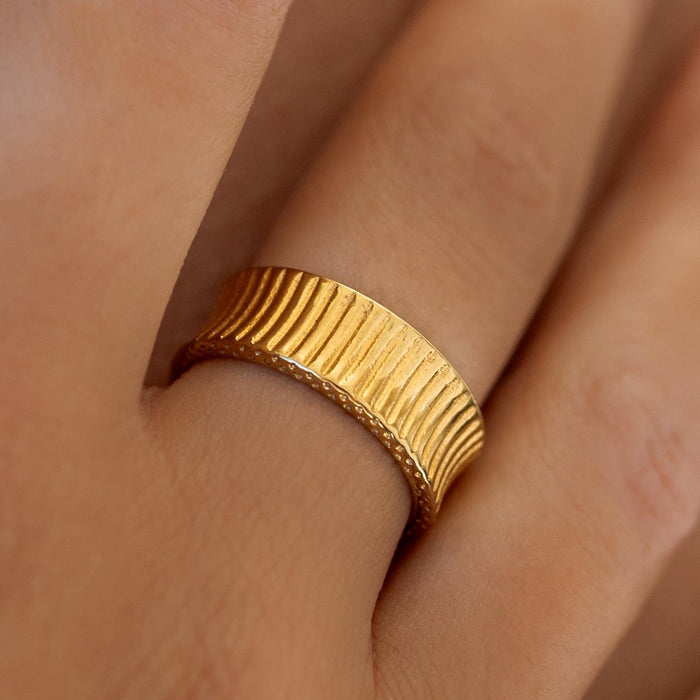 Roman Ring Gold