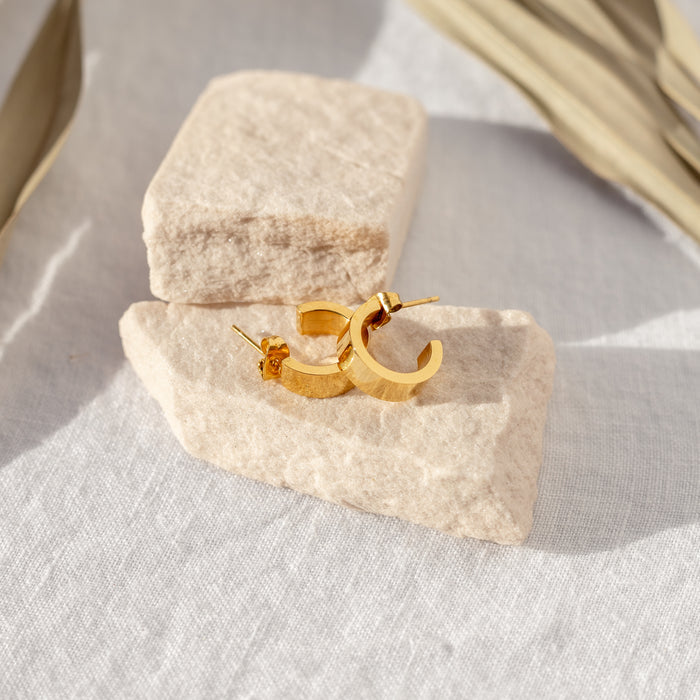 Sable Hoops Gold