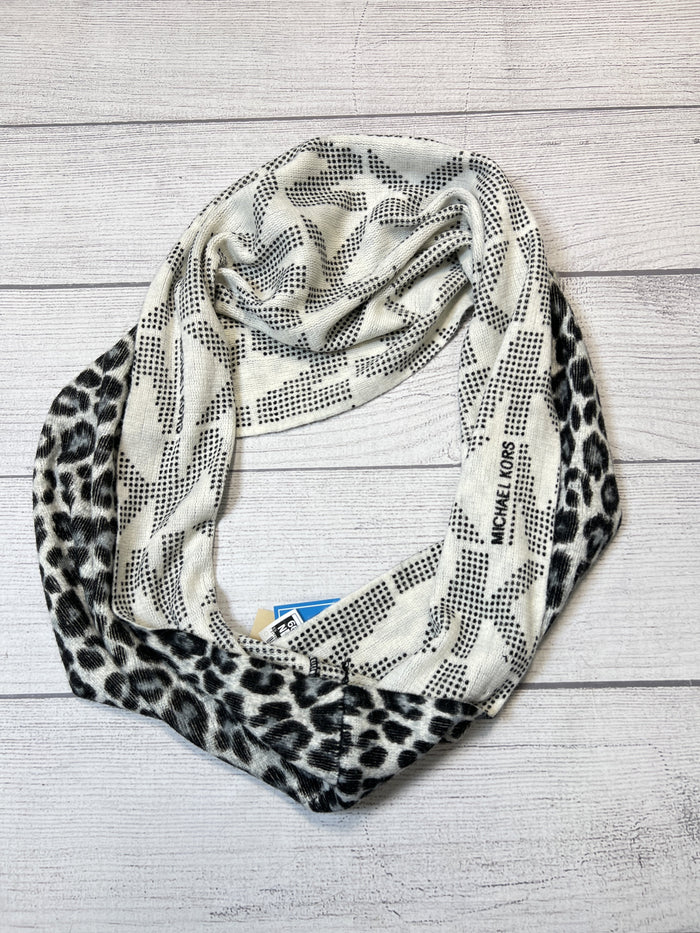Scarf Designer By Michael Kors