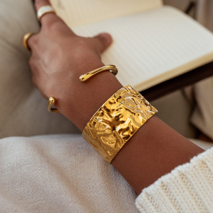 Siren Cuff Gold
