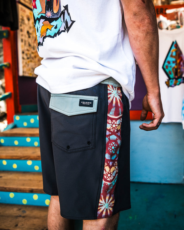 Star Shields Mod 18" Boardshort - Stealth