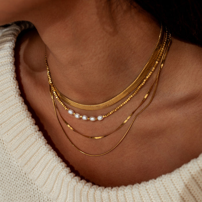 Stillness Necklace Gold