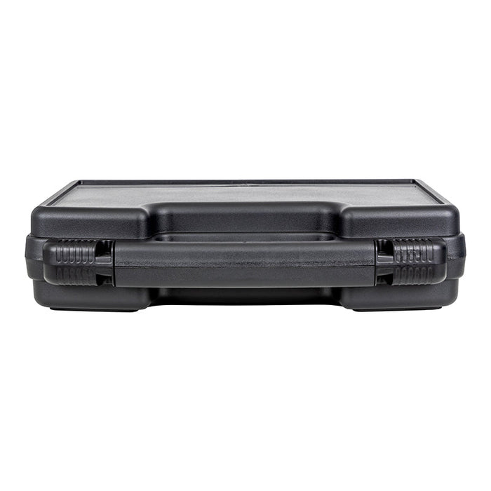 6780XG Black Tradesman Case with Convoluted/Pick and Pluck Foam Interior – Handle/Latch View