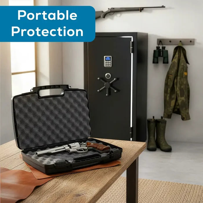 Tradesman™ 17 Inch Black Case 6785TE with Foam Interior - 50/50 Lid to Base Split