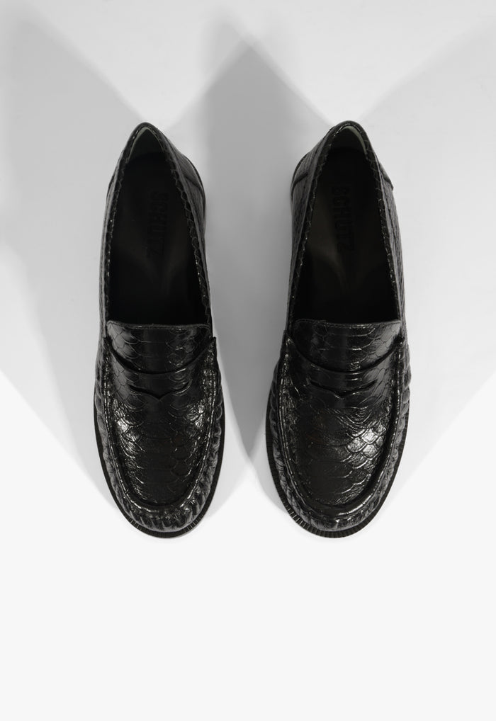 Tyche Flat - Schutz Shoes