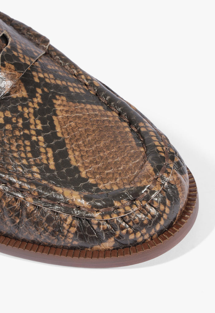 Tyche Leather Flat - Schutz Shoes