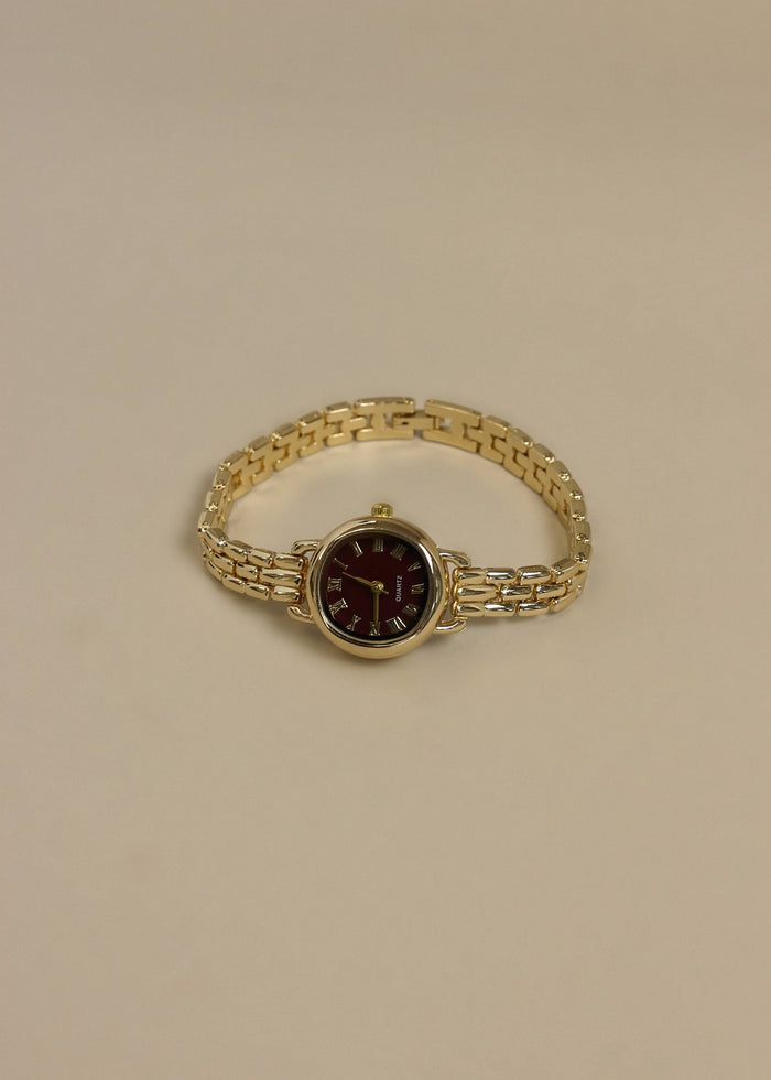 Vintage Quartz Burgundy Face Watch