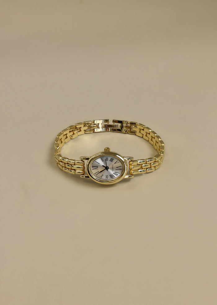 Vintage Quartz Oval Watch